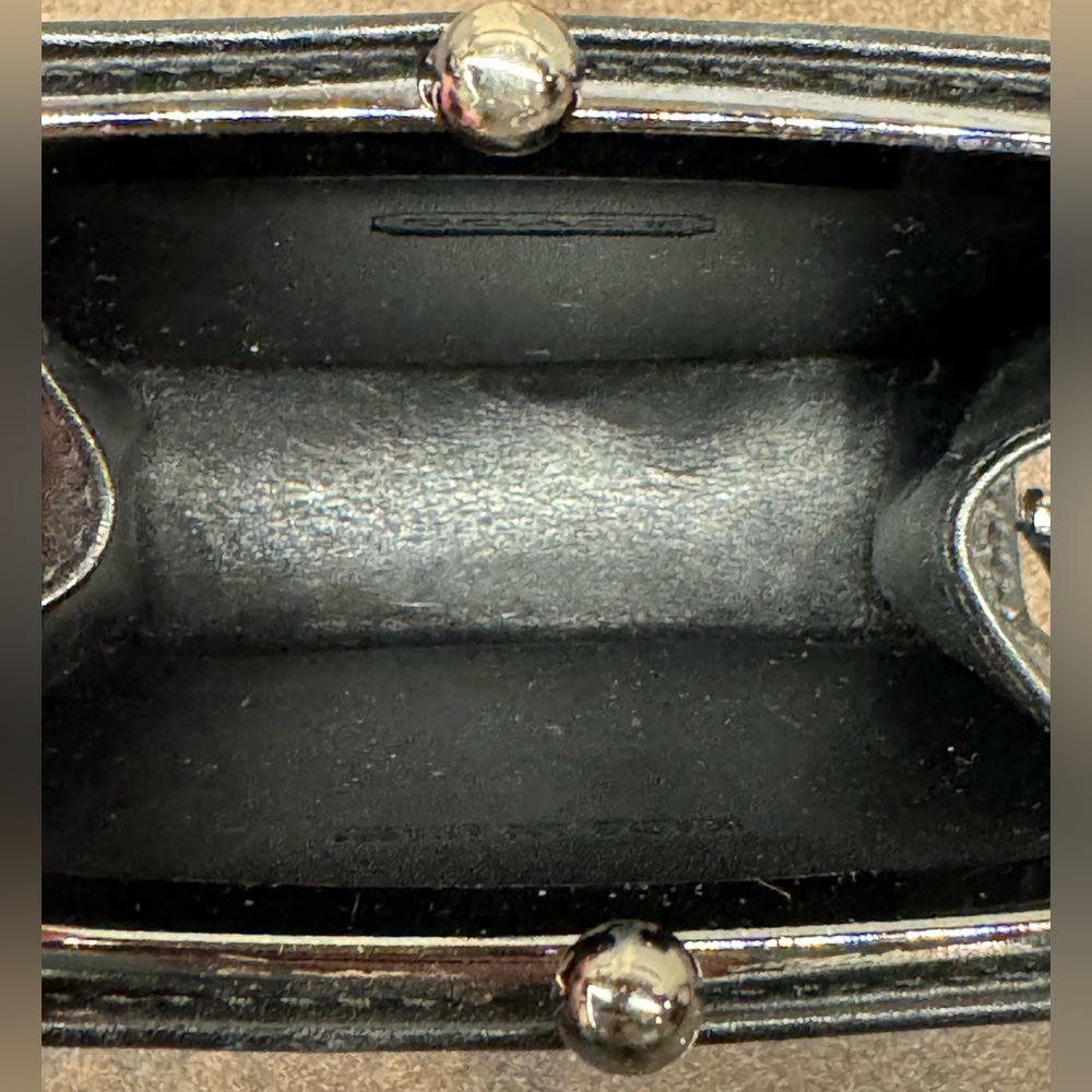Coach Vintage Kisslock Black Coin Purse - Picture 9 of 12